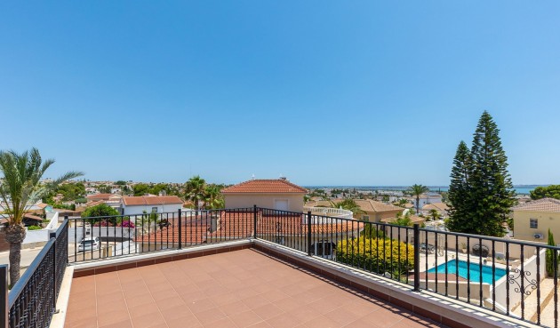 Resale - Villa -
Ciudad Quesada - Costa Blanca