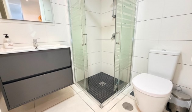 Resale - Apartment -
Torrevieja - Costa Blanca