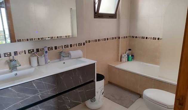 Resale - Apartment -
Sucina - Inland