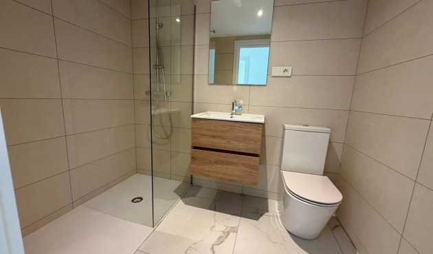 Resale - Apartment -
Torrevieja - Punta Prima