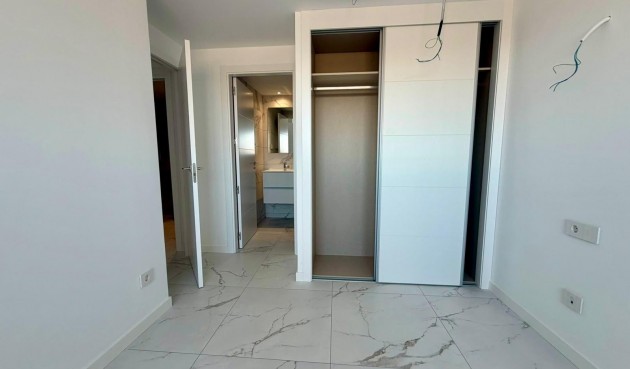 Resale - Apartment -
Torrevieja - Punta Prima