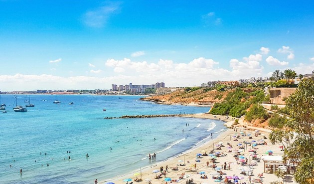 Resale - Apartment -
Torrevieja - Centro