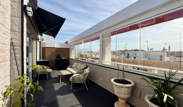 Resale - Apartment -
Guardamar del Segura - Centro