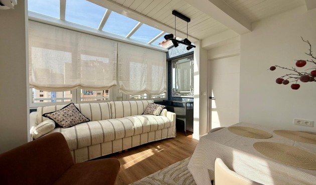 Resale - Apartment -
Guardamar del Segura - Centro