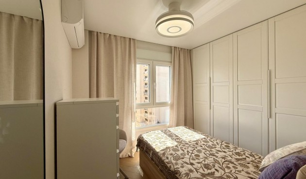 Resale - Apartment -
Guardamar del Segura - Centro