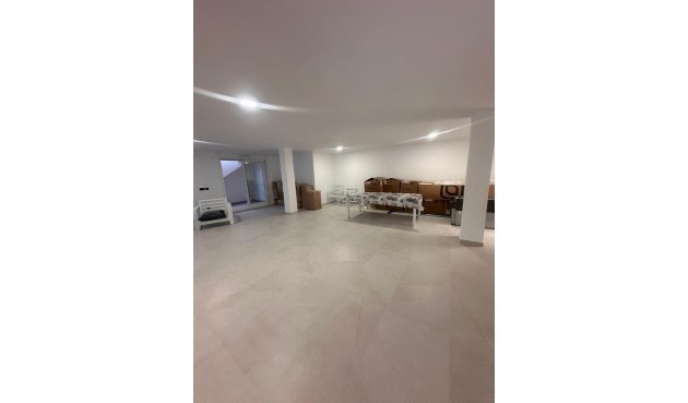 Resale - Villa -
Algorfa