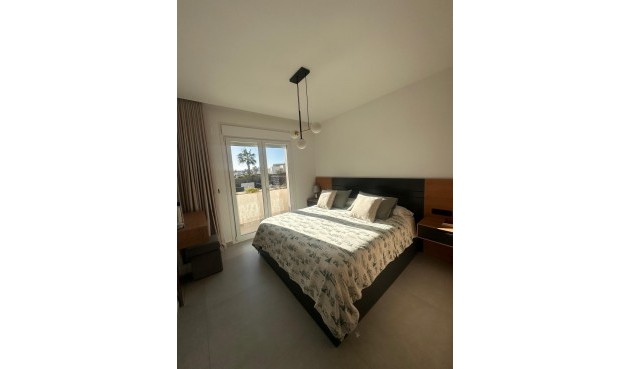 Resale - Villa -
Algorfa