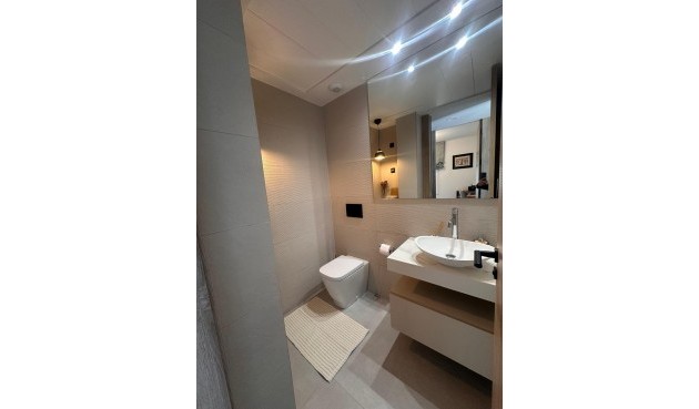 Resale - Villa -
Algorfa