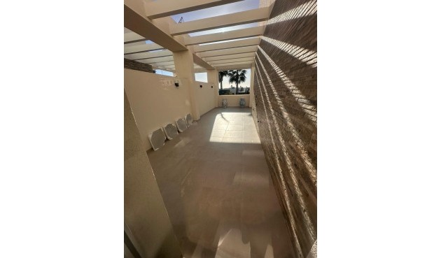 Resale - Villa -
Algorfa