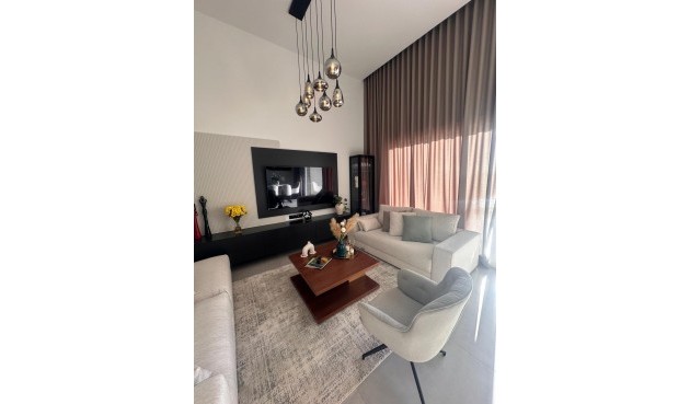 Resale - Villa -
Algorfa