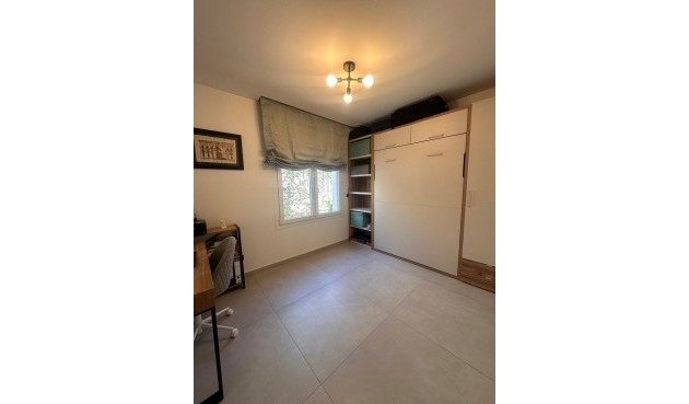 Resale - Villa -
Algorfa