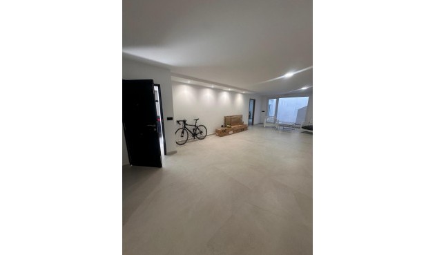 Resale - Villa -
Algorfa