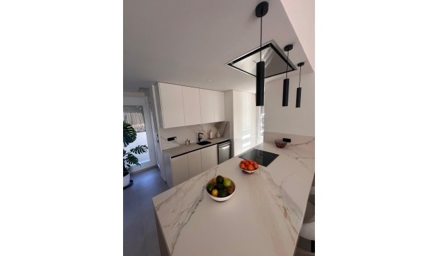 Resale - Villa -
Algorfa