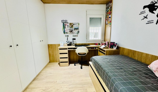 Resale - Apartment -
Pilar de la Horadada - Zona Pueblo