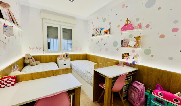 Resale - Apartment -
Pilar de la Horadada - Zona Pueblo
