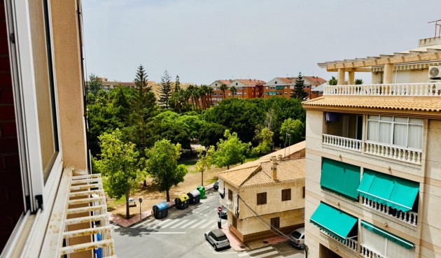 Resale - Apartment -
Torrevieja - Acequion