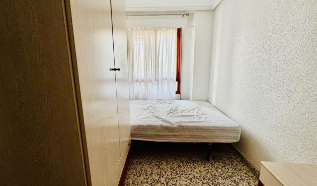 Resale - Apartment -
Torrevieja - Acequion