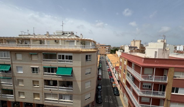 Resale - Apartment -
Torrevieja - Acequion