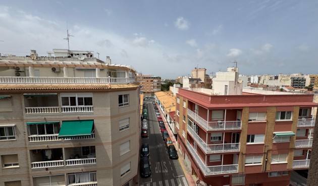 Resale - Apartment -
Torrevieja - Acequion
