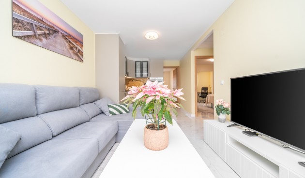 Resale - Bungalow -
Torrevieja - Torreta