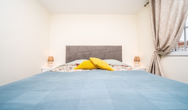Resale - Bungalow -
Torrevieja - Torreta