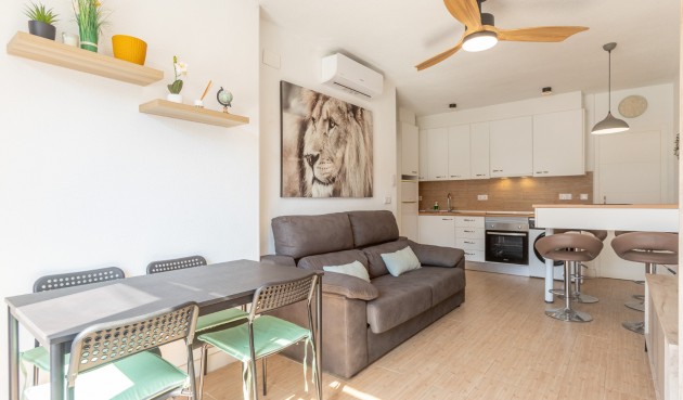 Resale - Bungalow -
Torrevieja - Costa Blanca