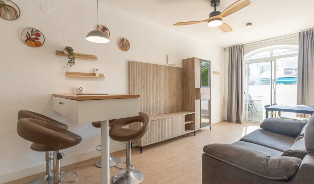 Resale - Bungalow -
Torrevieja - Costa Blanca