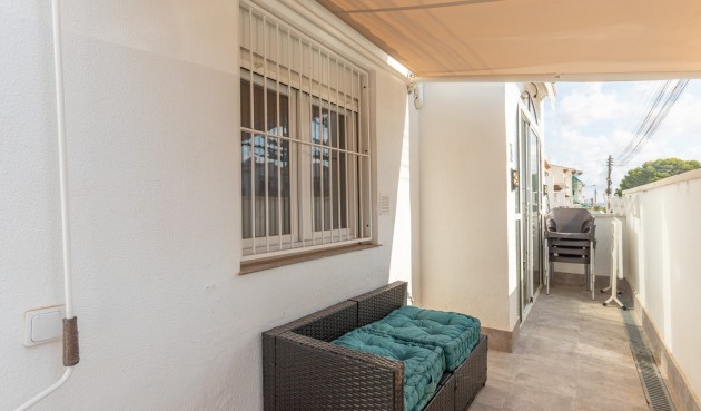 Resale - Bungalow -
Torrevieja - Costa Blanca