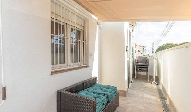 Resale - Bungalow -
Torrevieja - Costa Blanca