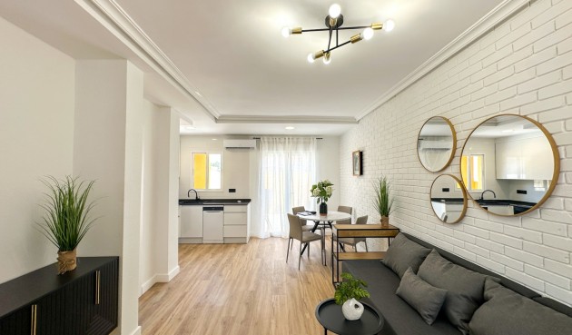 Resale - Town House -
Orihuela Costa - Costa Blanca