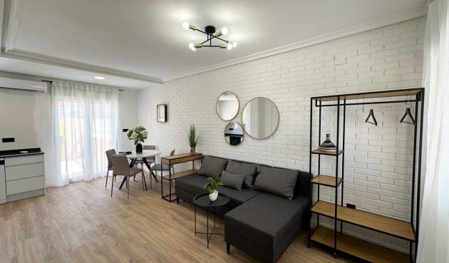 Resale - Town House -
Orihuela Costa - Costa Blanca