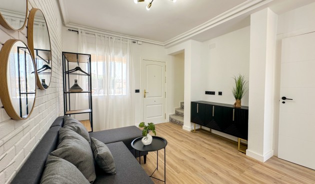 Resale - Town House -
Orihuela Costa - Costa Blanca