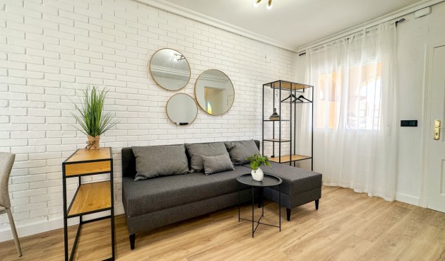 Resale - Town House -
Orihuela Costa - Costa Blanca