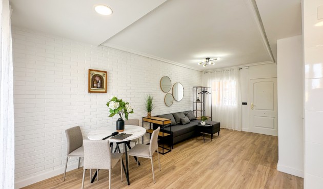 Resale - Town House -
Orihuela Costa - Costa Blanca