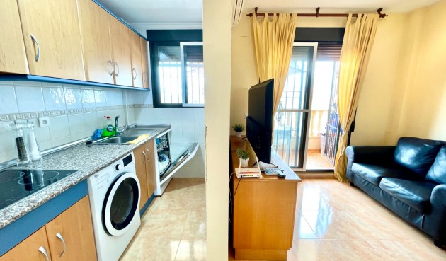 Resale - Duplex -
Daya Nueva - Costa Blanca