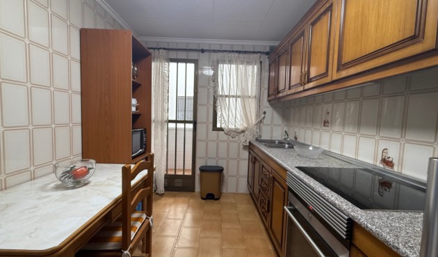 Resale - Apartment -
Torrevieja - Costa Blanca