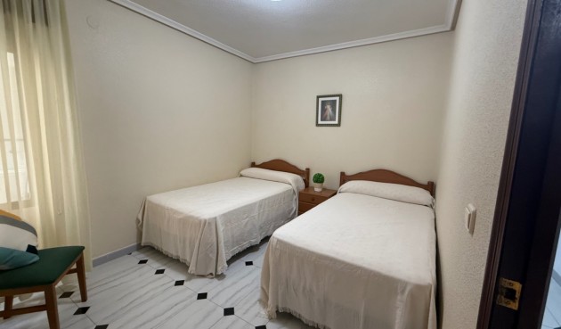 Resale - Apartment -
Torrevieja - Costa Blanca