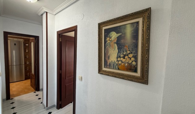 Resale - Apartment -
Torrevieja - Costa Blanca