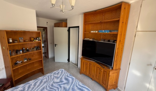 Resale - Villa -
Orihuela - Inland
