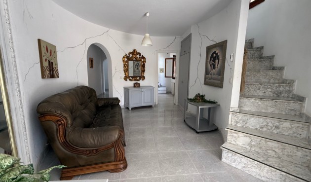Resale - Villa -
Orihuela - Inland