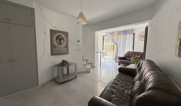 Resale - Villa -
Orihuela - Inland