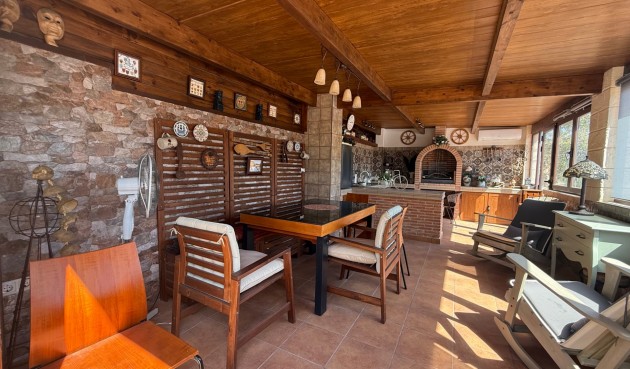 Resale - Villa -
Torrevieja - Costa Blanca