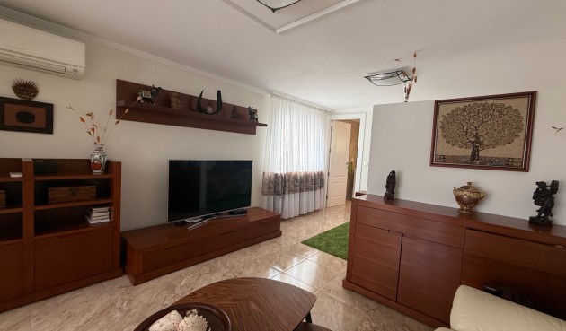 Resale - Villa -
Torrevieja - Costa Blanca