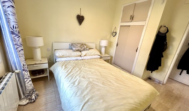 Resale - Bungalow -
Villamartin - Costa Blanca