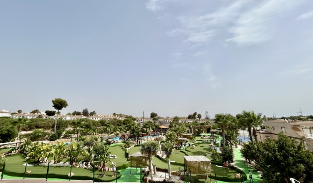 Resale - Bungalow -
Villamartin - Costa Blanca