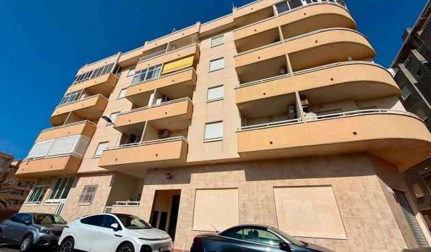 Resale - Apartment -
Torrevieja - Playa del Cura