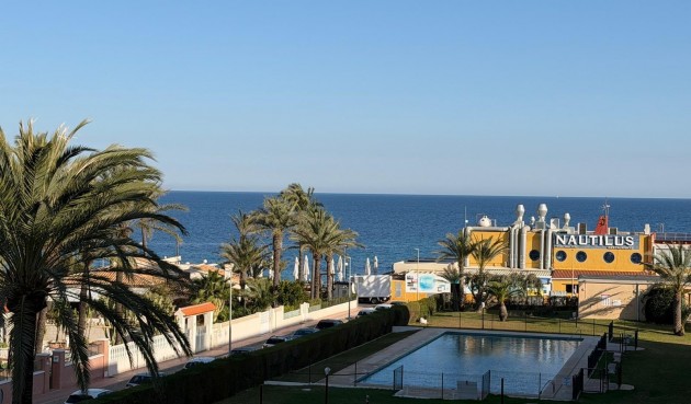 Resale - Apartment -
Torrevieja - Punta Prima