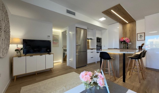 Resale - Apartment -
Torrevieja - Punta Prima