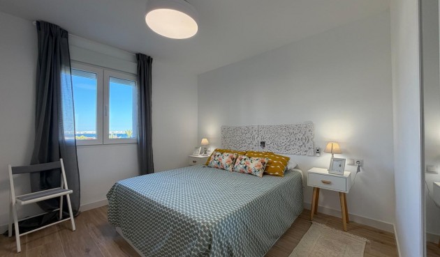 Resale - Apartment -
Torrevieja - Punta Prima