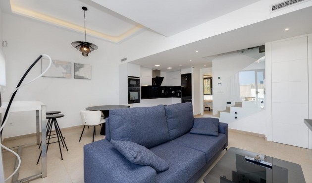 Återförsäljning - Villa -
Guardamar del Segura - El Raso